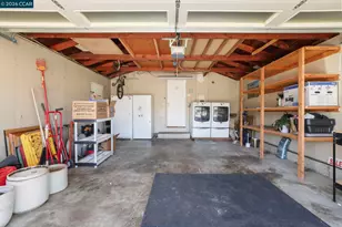 1346 Montana Dr, Concord, CA 94521 - Photo 22