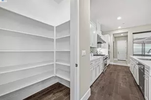 56 Adair Way, Hayward, CA 94542 - Photo 16