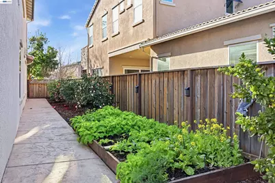 56 Adair Way, Hayward, CA 94542 - Photo 54