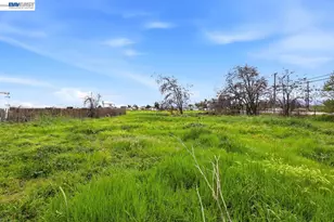 841 San Felipe Rd, Hollister, CA 95023 - Photo 6