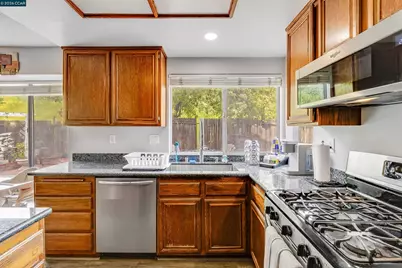 5121 Rodeo Ct, Antioch, CA 94531 - Photo 14