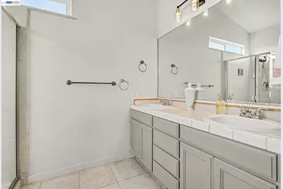 19554 Alana Rd, Castro Valley, CA 94546 - Photo 12