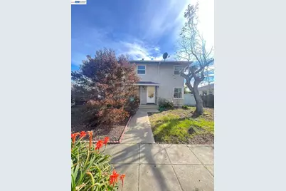 318 Cypress St #D, Alameda, CA 94501 - Photo 1