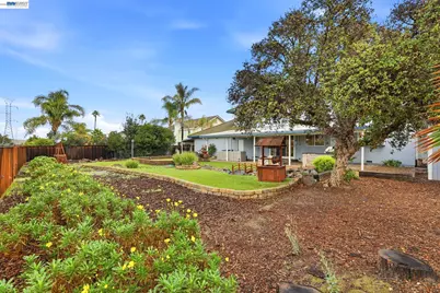 1414 Columbine Way, Livermore, CA 94551 - Photo 48