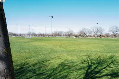 2689 Jackson Ave, Tracy, CA 95377 - Photo 32