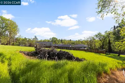 1101 Scots Ln, Walnut Creek, CA 94596 - Photo 16