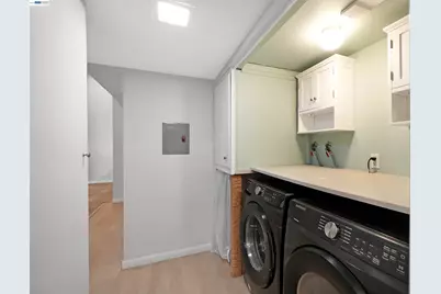 37168 Meadowbrook Cmn #304, Fremont, CA 94536 - Photo 16