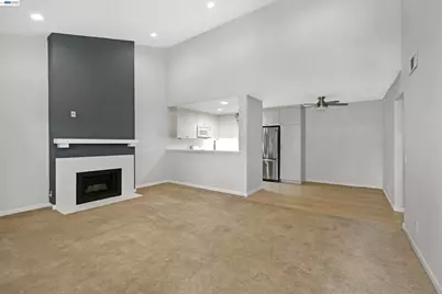 37168 Meadowbrook Cmn #304, Fremont, CA 94536 - Photo 2