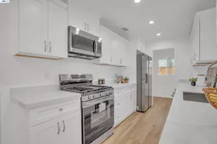 1954 Treadway Ln, Pleasant Hill, CA 94523 - Photo 6