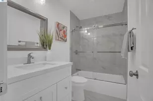 1954 Treadway Ln, Pleasant Hill, CA 94523 - Photo 12