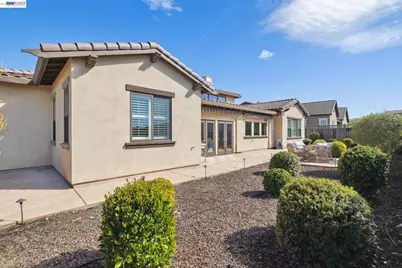 73 Stonebrae Rd, Hayward, CA 94542 - Photo 52
