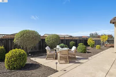 73 Stonebrae Rd, Hayward, CA 94542 - Photo 44