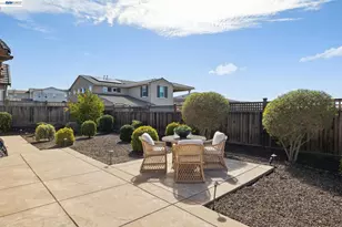 73 Stonebrae Rd, Hayward, CA 94542 - Photo 42