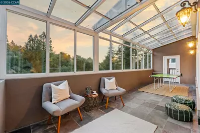 6165 Doncaster Pl, Oakland, CA 94611 - Photo 42