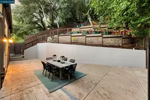 6165 Doncaster Pl, Oakland, CA 94611 - Photo 44