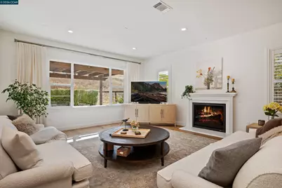 5026 Kerry Hill St, Danville, CA 94506 - Photo 14