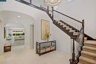 5026 Kerry Hill St, Danville, CA 94506 - Photo 10