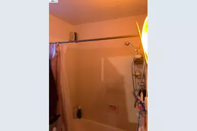 7333 Lockwood St, Oakland, CA 94621 - Photo 16