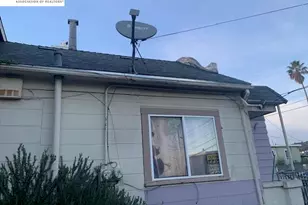 7333 Lockwood St, Oakland, CA 94621 - Photo 10