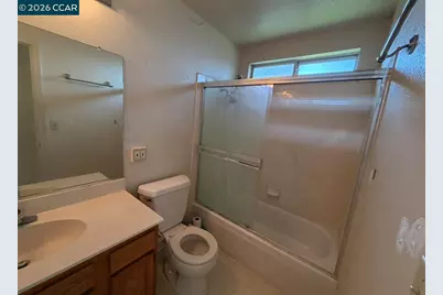 418 Highland Ct, Concord, CA 94520 - Photo 14