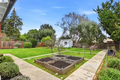 37861 Glenmoor Dr, Fremont, CA 94536 - Photo 54