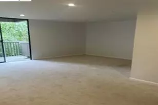 7246 Shelter Creek Ln, San Bruno, CA 94066 - Photo 4