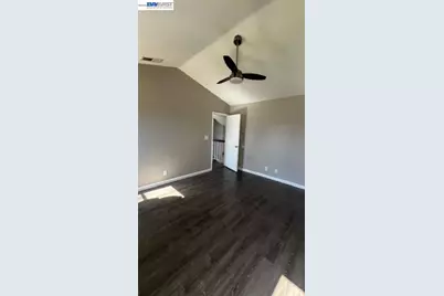 2310 Lightcap St, Lancaster, CA 93535 - Photo 10