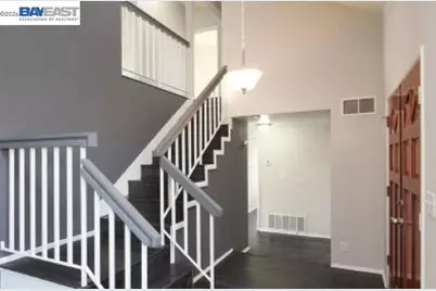 2310 Lightcap St, Lancaster, CA 93535 - Photo 2