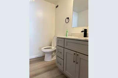 801 Franklin St #205, Oakland, CA 94607 - Photo 10
