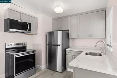 650 Hillsborough St, Oakland, CA 94606 - Photo 34