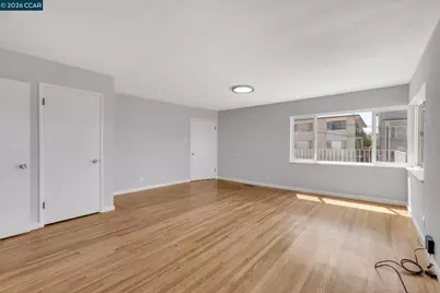 650 Hillsborough St, Oakland, CA 94606 - Photo 6