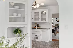 5721 Roberts Ave, Oakland, CA 94605 - Photo 18