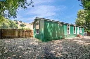 60 Hampton Rd, Martinez, CA 94553 - Photo 30