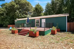 60 Hampton Rd, Martinez, CA 94553 - Photo 12