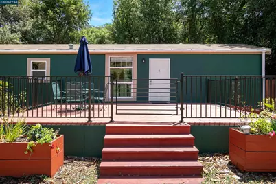60 Hampton Road, Martinez, CA 94553 - Photo 10
