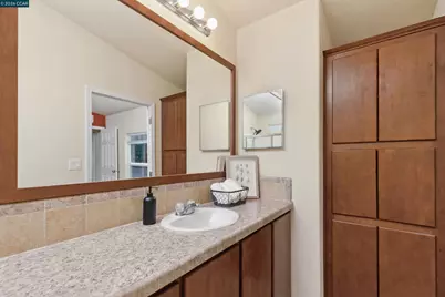 60 Hampton Road, Martinez, CA 94553 - Photo 26