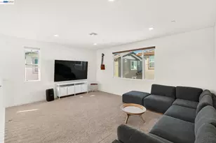 2517 Cyan Dr, Fairfield, CA 94533 - Photo 18