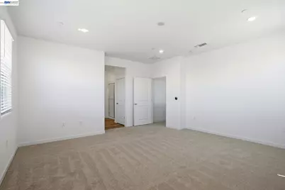 1020 Bluebell Circle, Discovery Bay, CA 94505 - Photo 8