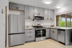 341 Inverness Dr, Vallejo, CA 94589 - Photo 10