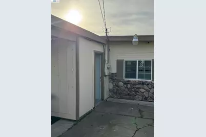 431 Hilton Ave, Vallejo, CA 94591 - Photo 2
