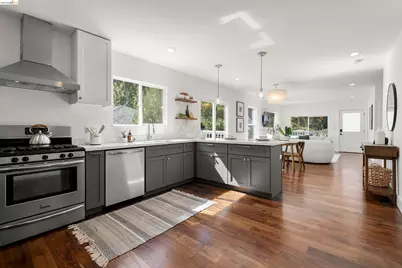 3920 Edgemoor Pl, Oakland, CA 94605 - Photo 10