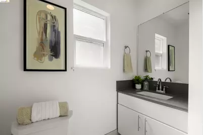 3920 Edgemoor Pl, Oakland, CA 94605 - Photo 26