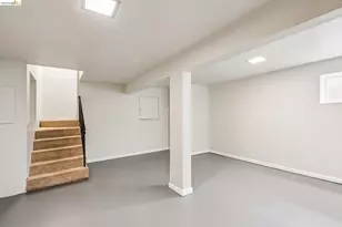 11023 Cameron Ave, Oakland, CA 94605 - Photo 36