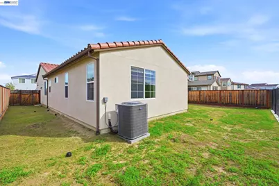 5444 Gray Pine Way, Antioch, CA 94531 - Photo 34