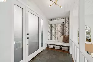 1925 Manzanita Dr, Oakland, CA 94611 - Photo 58