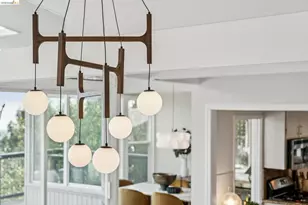 1925 Manzanita Dr, Oakland, CA 94611 - Photo 12