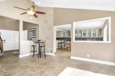 5761 Salmon Ct, Discovery Bay, CA 94505 - Photo 12