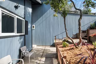 22 Rydal Ct, Oakland, CA 94611 - Photo 38