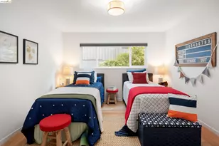 22 Rydal Ct, Oakland, CA 94611 - Photo 24