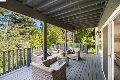 22 Rydal Ct, Oakland, CA 94611 - Photo 34